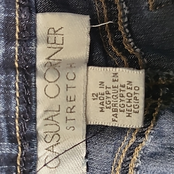 Cozy Corner Jeans - Picture 3 of 6